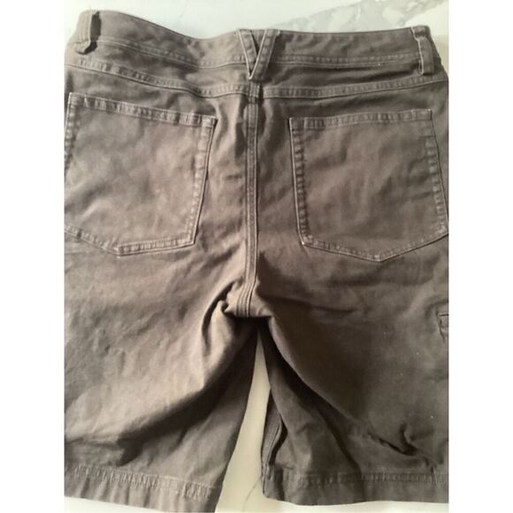 Duluth Trading Co Brown Canvas Cargo Shorts Sz 8 Stretch Womens - Picture 6 of 8